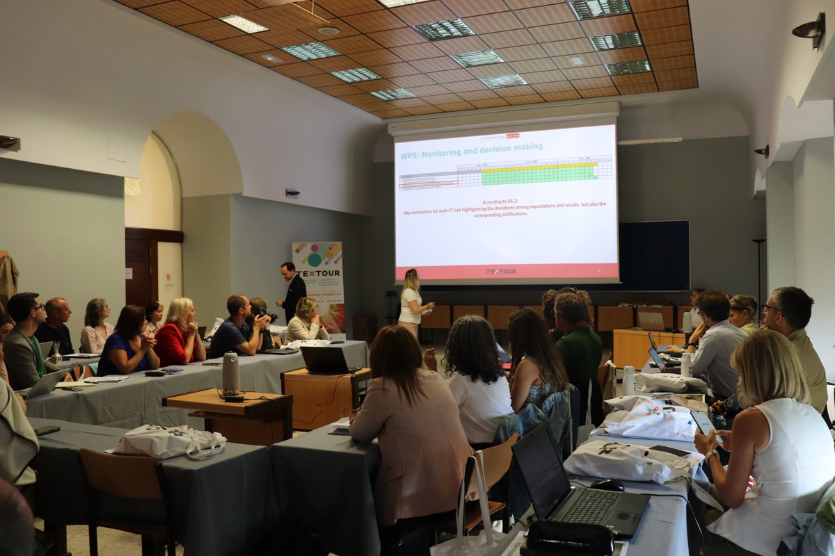 IETU_PL's tweet photo. Projekt #TExTOUR zakończony‼️ Dr Joanna Piasecka dr Katarzyna Sitko #IETU wzięły udział w spotkaniu realizatorów 11-12.09. w Valladolid – Aguilar de Campoo 🇪🇸
W #CentroCulturalSanAgustín #PilotForum podsumowano prace w projekcie i przedstawiono wyniki i główne wnioski 👏 https://t.co/NlkStV4PyT