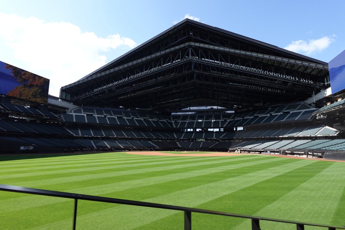 sadahide0628's tweet photo. 念願のエスコンフィールド!!
ツアーに参加
#日ハム
#エスコンフィールド https://t.co/VxN4L77epc