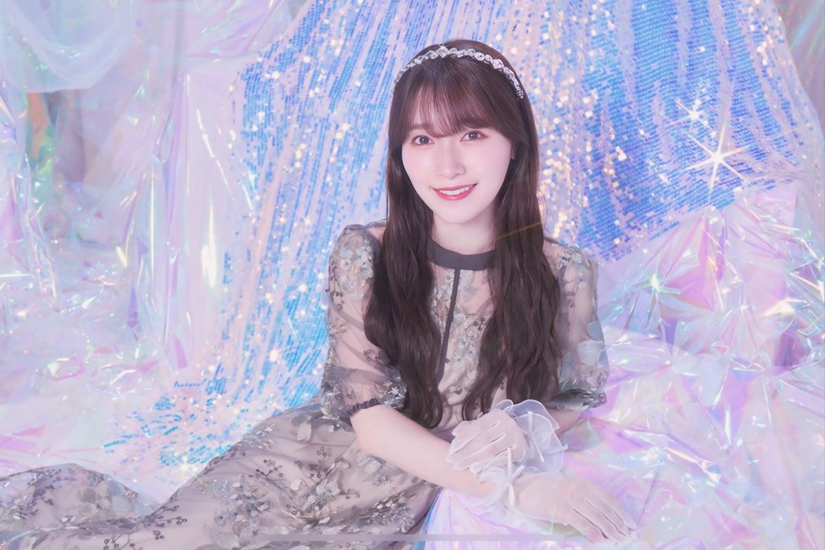 ア*エ様 【まとめ購入で値引き】直筆 コメントあり 守屋麗奈 ヨリ 4th