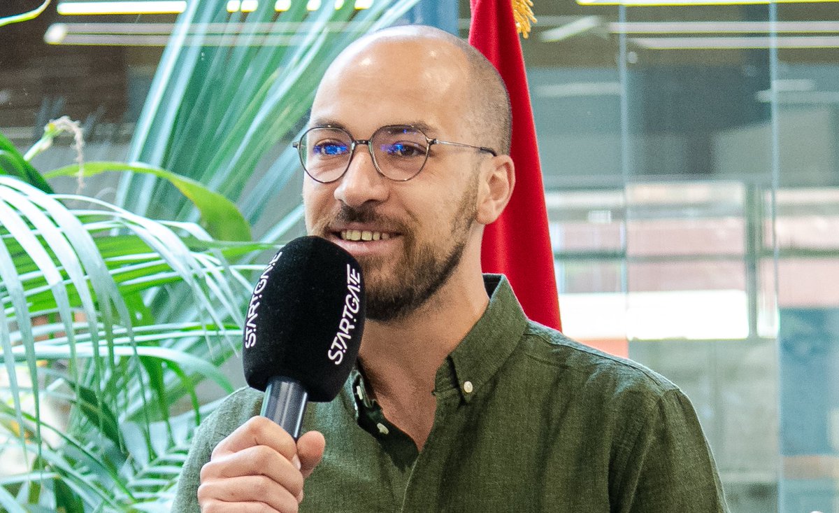 MasukuAndile's tweet image. #TechTidesTuesday: Why &quot;asset-light&quot; business models often fail in Africa 🌍💡

Read more on adapting business models for African markets: ✅ africantechroundup.com/unpacking-the-…

📝 Featuring insights from 🇩🇿&apos;n Abderrahmane Chaoui&apos;s 13-country research:
- Africa&apos;s unique challenges
- The…