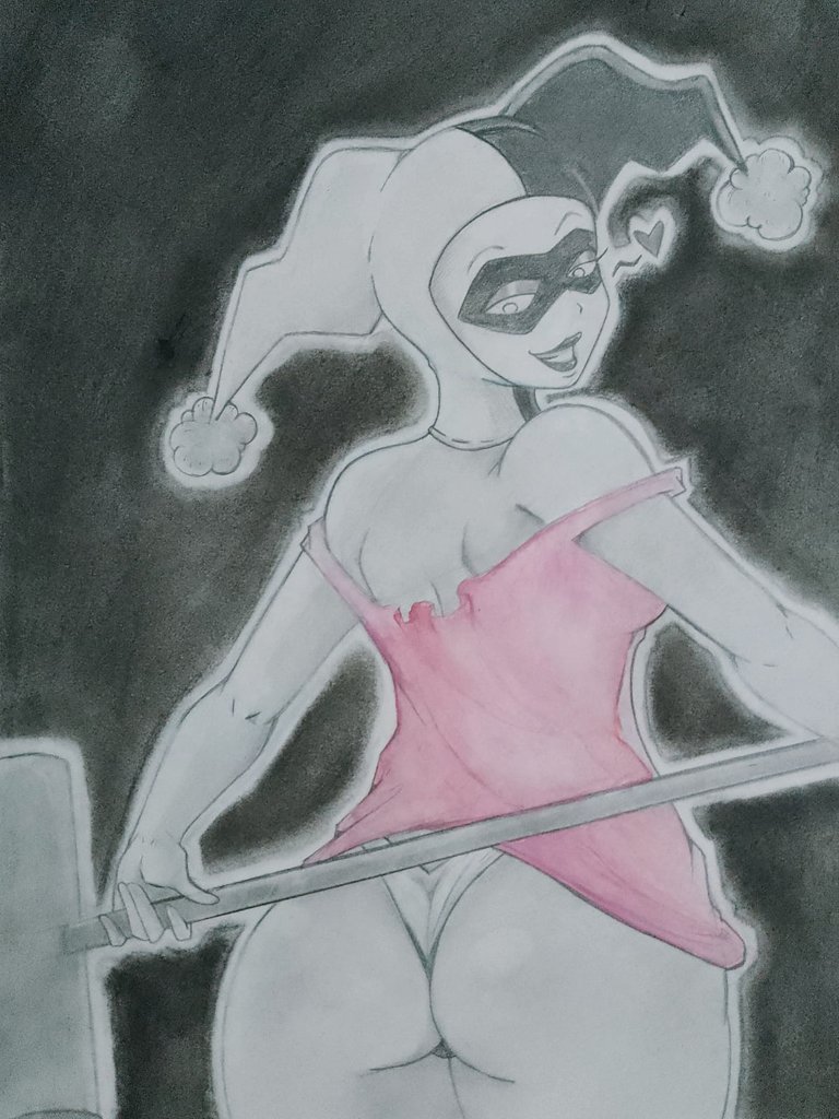 JaizSoul's tweet photo. Fan-art Harley Quinn 
Técnica: Grafit,carboncillo y acuarela. 
#HarleyQuinn #dccomics 
#fanart #drawing https://t.co/EVS4RDOPhL