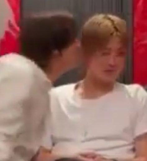 ถ้าการจุ้บพี่ยูตะเป็นกีฬา 

เหรียญทองอันดับ1 =