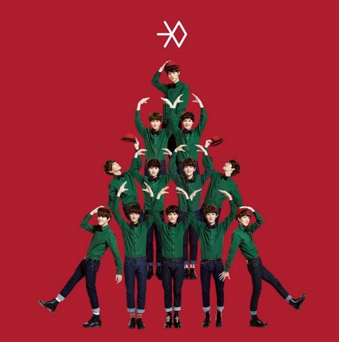 AboutMusicYT's tweet photo. 'The First Snow' by EXO has seen a significant rise on Melon each December, peaking at #1 in 2023 on the Daily Chart.

2018: #90
2019: #132
2020: #110
2021: #28
2022: #18
2023: #1 https://t.co/KdG2PsyGOI