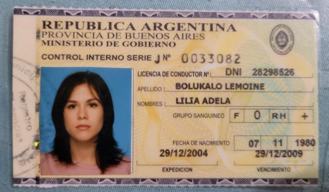 GramaSana's tweet photo. ¿León Milei la likeó a la boluda? #anagramas https://t.co/3njr5JDYB6