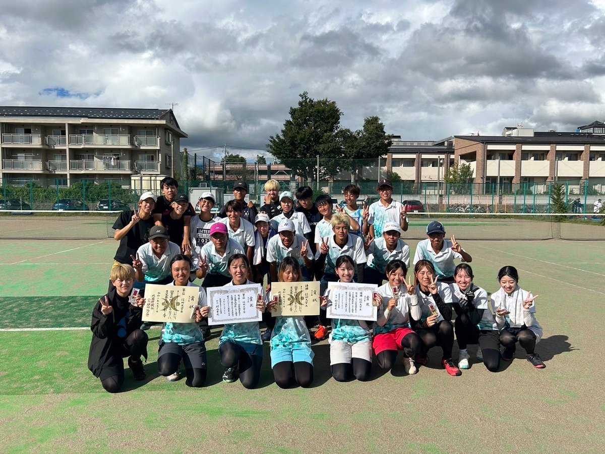 shinshusofttenn's tweet photo. 信州大学全学ソフトテニス部です！
9/21.22に信州大学旭コートにて森田杯が開催されました！

女子
信州大学A 優勝🏆
信州大学B 準優勝🥈

��子
信州大学A
Aリーグ 2位
リーグ1.2位トーナメント 初戦敗退
信州大学B
Dリーグ 2位
リーグ1.2位トーナメント 初戦敗退

↓ https://t.co/Sple2bTv1K