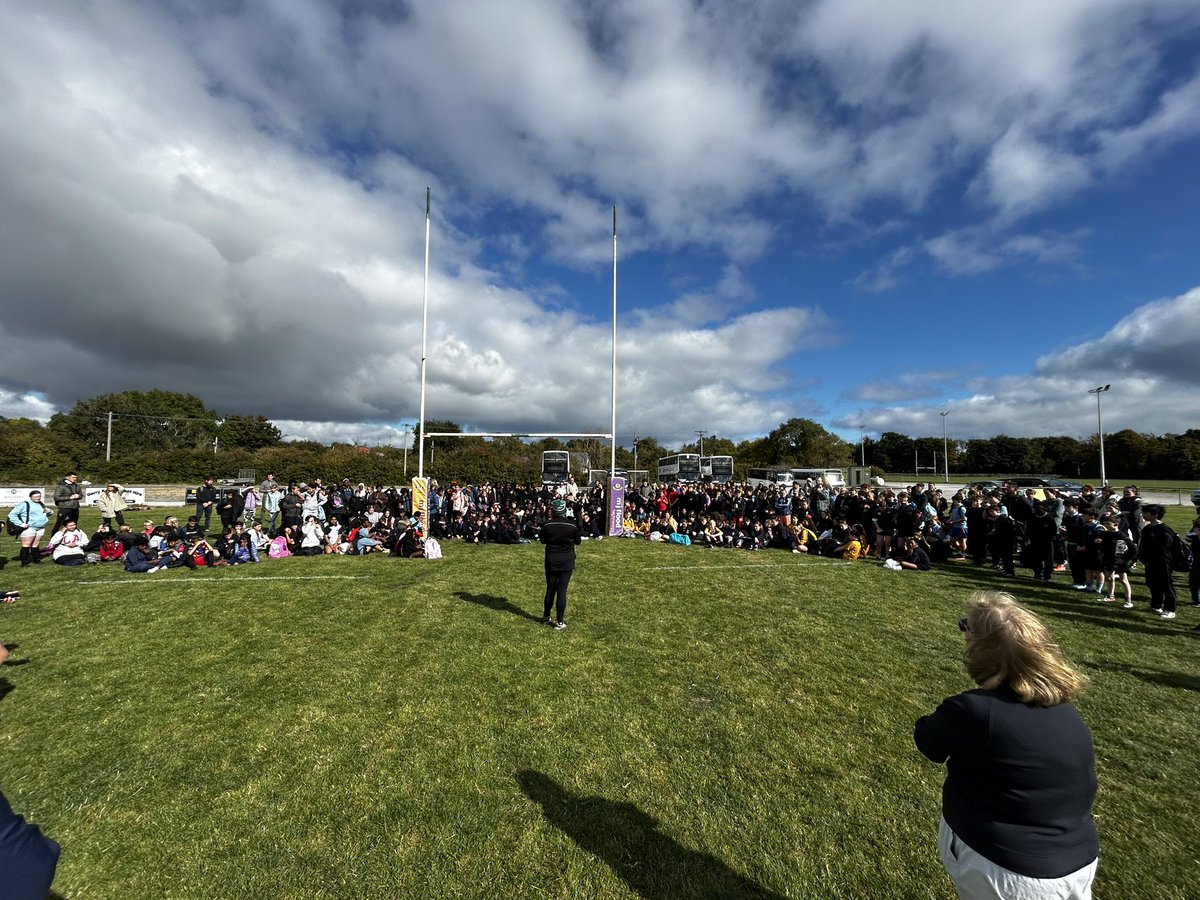 ste_costelloe's tweet image. What a fun filled day in @BalbrigganRFC for the @LeinsterBranch @FingalSports @EuSport Blitz over 360 Girls and Boys taking part!! #alwayssunnyinbalbriggan #Europeanweekofsport #BeActive