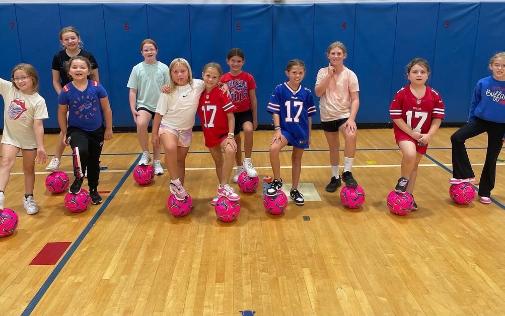 The Champion Project (@thechampproject) on Twitter photo TCP Plays is back at Pinehurst Elementary with intramural flag football and soccer! Thank you Coach Lester for making the mornings that much more fun! <a href="/UWBEC/">United Way of Buffalo & Erie County</a> <a href="/ProjectPlayWNY/">ProjectPlayWNY</a> <a href="/FrontiercsdPE/">Frontier Physical Education</a> TCP Plays is back at Pinehurst Elementary with intramural flag football and soccer! Thank you Coach Lester for making the mornings that much more fun! <a href="/UWBEC/">United Way of Buffalo & Erie County</a> <a href="/ProjectPlayWNY/">ProjectPlayWNY</a> <a href="/FrontiercsdPE/">Frontier Physical Education</a>