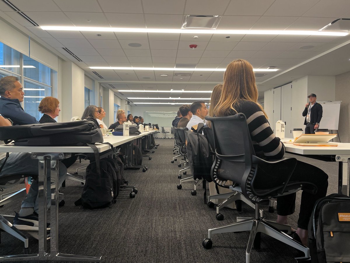 RelativityFest's tweet photo. Relativity’s executive chairman, Andrew Sieja, shares his founder’s story with our #RelativityFest Academic Scholars. https://t.co/38uCodeoFc