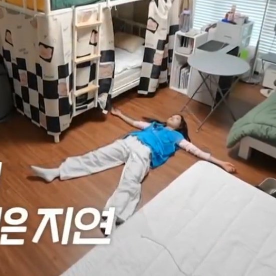 3pledoubl's tweet photo. 10am                                            10pm https://t.co/bfzmkX0rXH