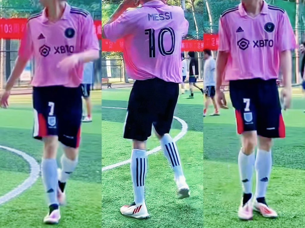 Evanddlin's tweet photo. ️⚽️💓💓
#LiYifeng #李易峰 #LYFENG #lyf #이역봉 #りいふう #หลี่อี้เฟิง #リー・イーフォン #LýDịchPhong https://t.co/b350uO1X07