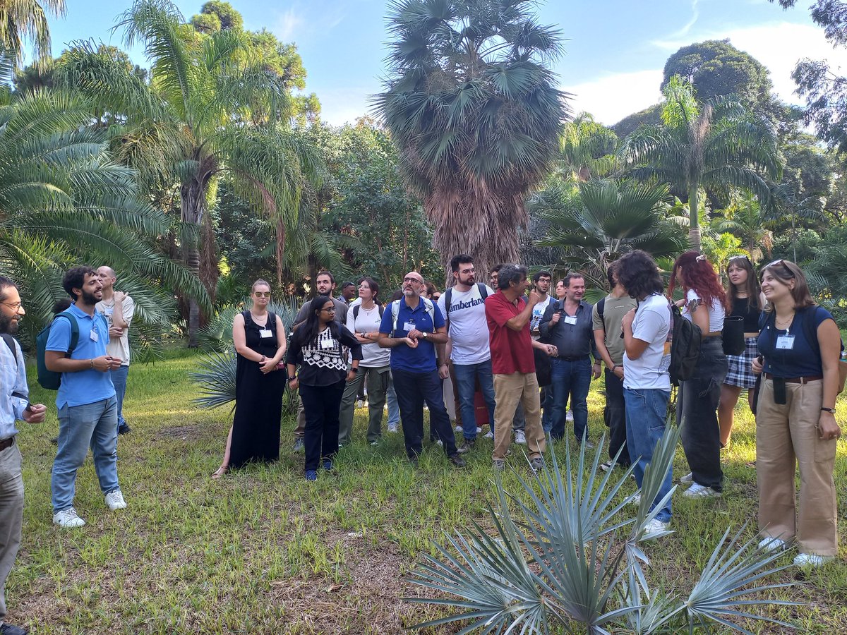 FrancescaDanna's tweet photo. Second day of the Forhem Summer Meeting @unipa_it @FORTHEMAlliance ending with a beautiful tour of the Botanical Garden!! https://t.co/z9FUJHS005