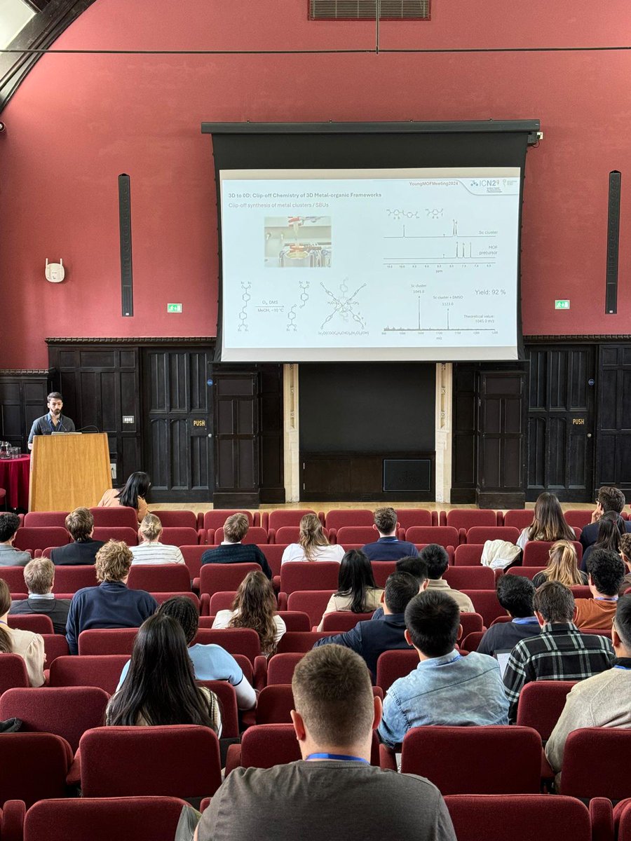 We have started with the oral talks delived by young researchers in MOFs and related materials!

Our first speaker is <a href="/albalad_j/">J Albalad</a> from <a href="/WeAreNanoUp/">NanoUp - Maspoch Group</a> talking about the clip-off chemistry!

#YoungResearchers #YoungMOFmeeting