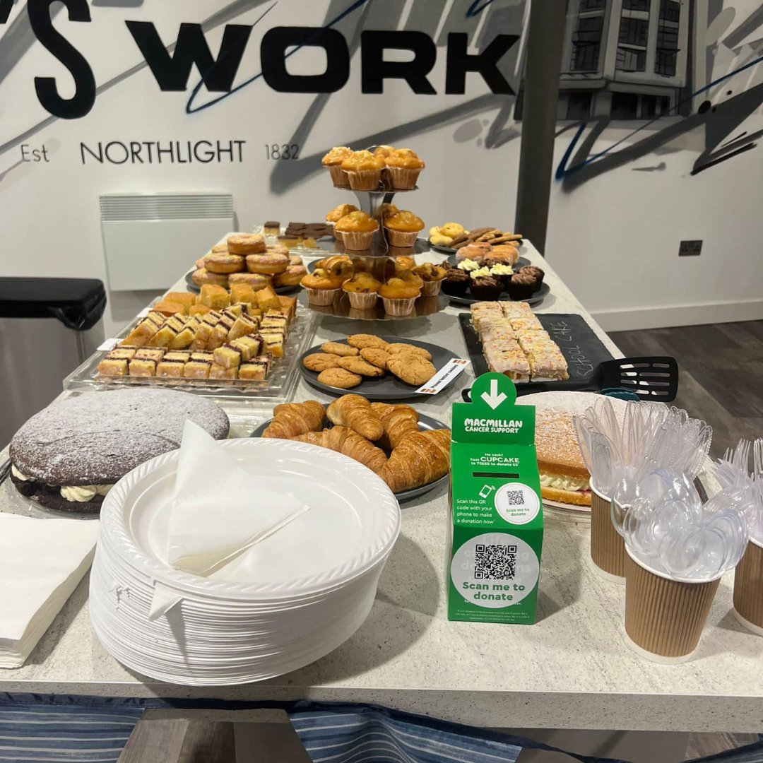 Storefirst_UK's tweet photo. Our Store First Brierfield customers have been tucking into tasty treats and hot drinks this morning, all for a good cause @macmillancancer coffee morning! 💚☕

#macmillancoffeemorning https://t.co/3UKEIDXlKm