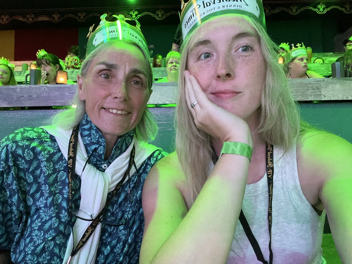 sarsulls41's tweet photo. Happy Birthday to the best! Truly would not be able to do life without you. Hope you have a great day and I love you❣️@katvan924 https://t.co/hz1M4qu3yQ