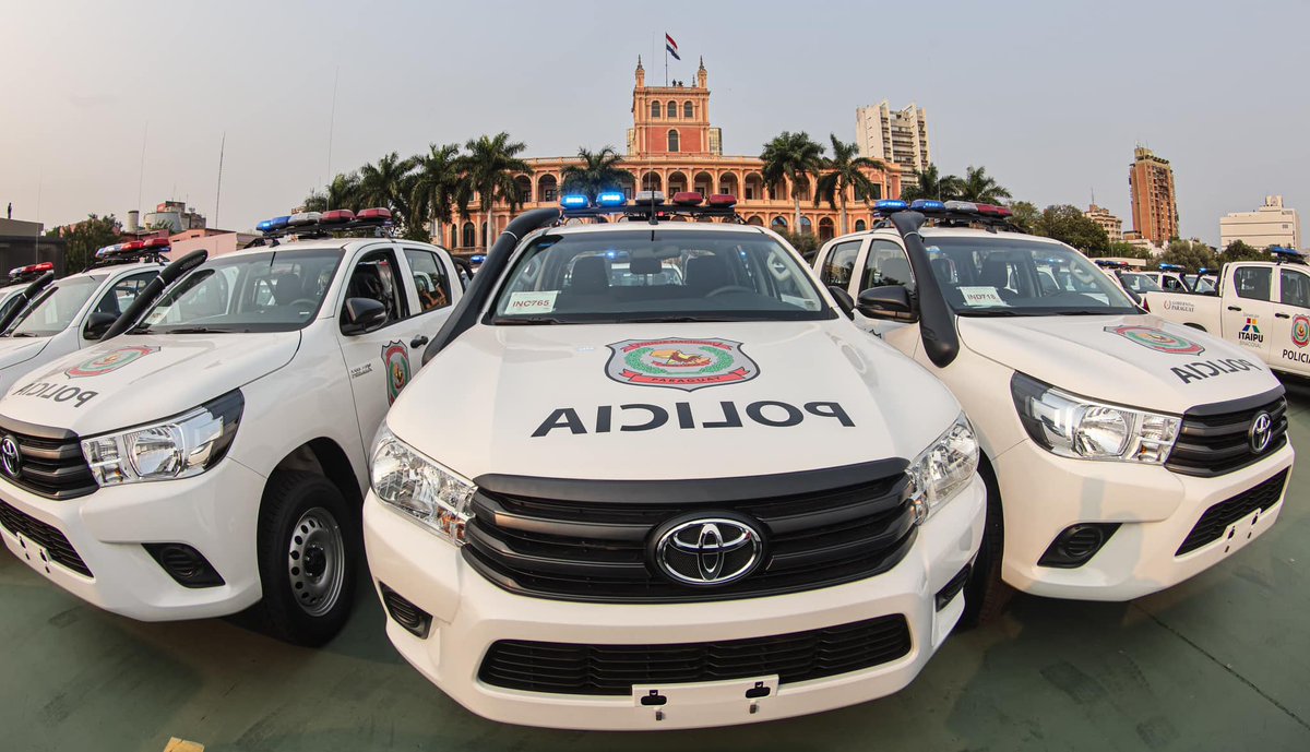 🚓 Distritos del departamento de Itapúa serán beneficiados con nuevas patrulleras. Agradecemos al Presidente <a href="/SantiPenap/">Santiago Peña</a> por este importante apoyo.

🛡️ Esta inversión refuerza nuestro compromiso con la seguridad y refleja la visión compartida de construir una Itapúa más segura.