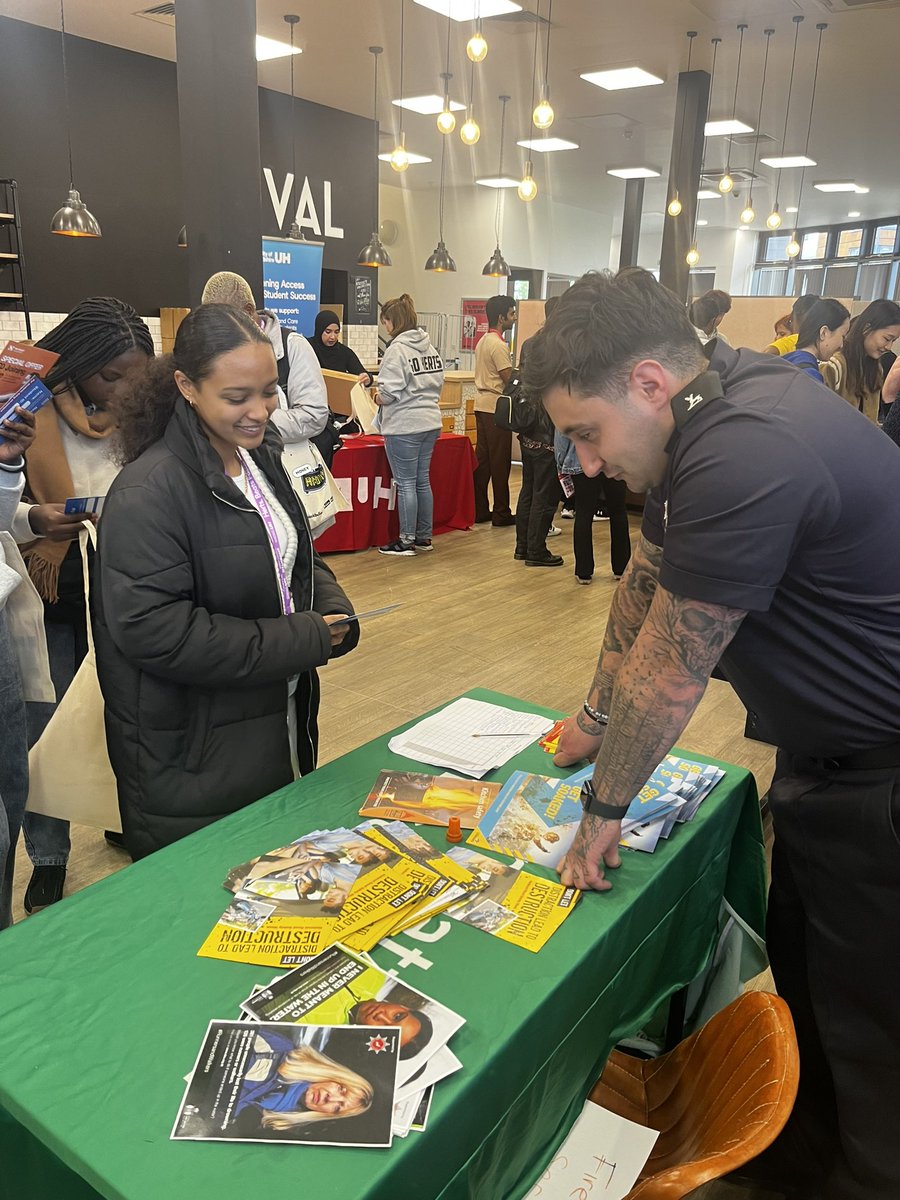 Hatfield Fire Stn tweet media