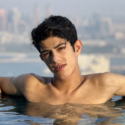 Rrashed_Barakat's tweet photo. #NewProfilePic https://t.co/mP7nvUAUm7
