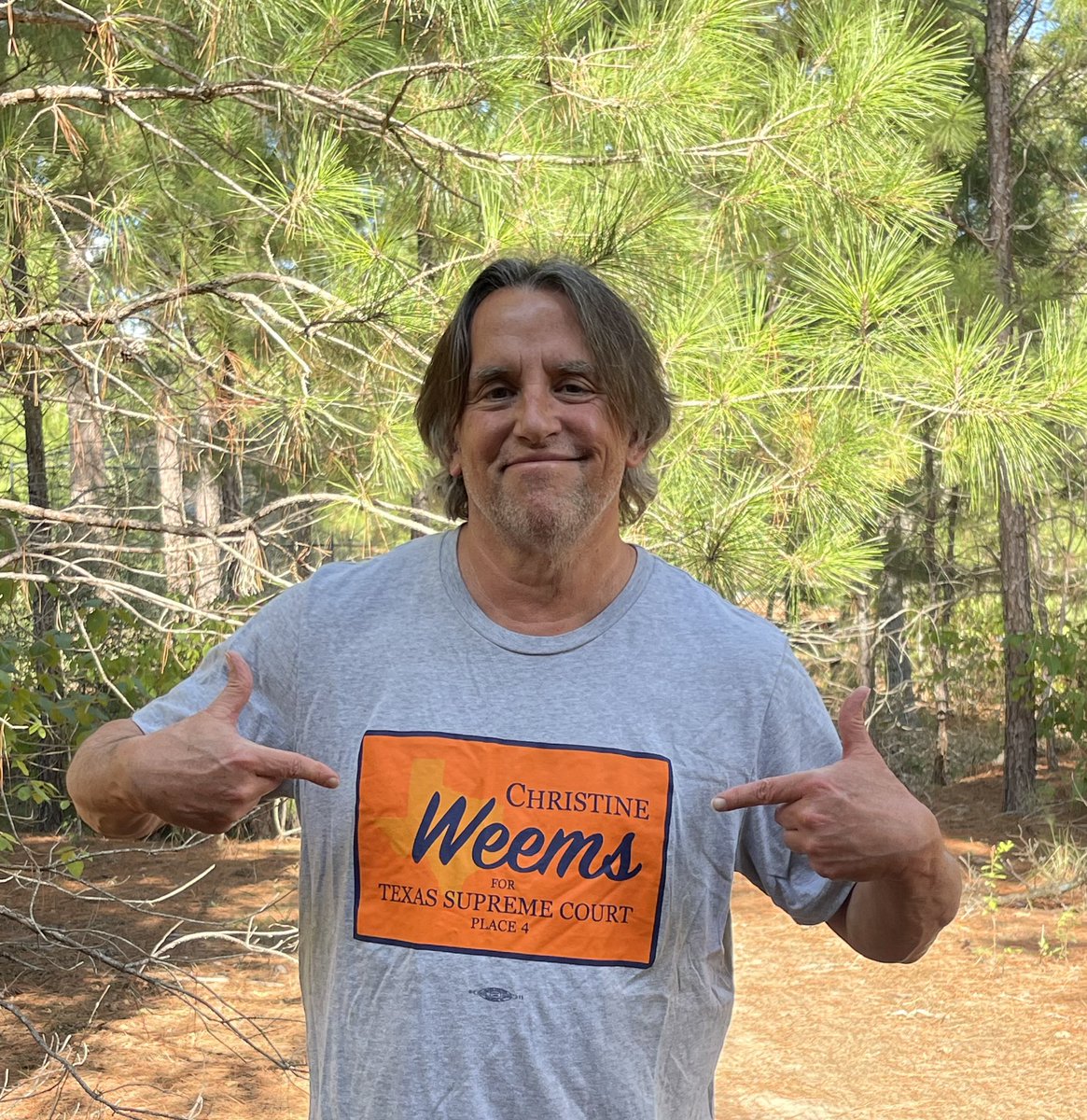 cvweems's tweet photo. FLOORED to have the support and endorsement of Oscar-nominated, Golden Globe-winner, Richard Linklater!  Not only is he the genius behind DAZED AND CONFUSED, BOYHOOD and mostly recently, the movie HIT MAN, but he is a lifelong Texan who cares about what happens in this state. https://t.co/JBR0XzUMBA
