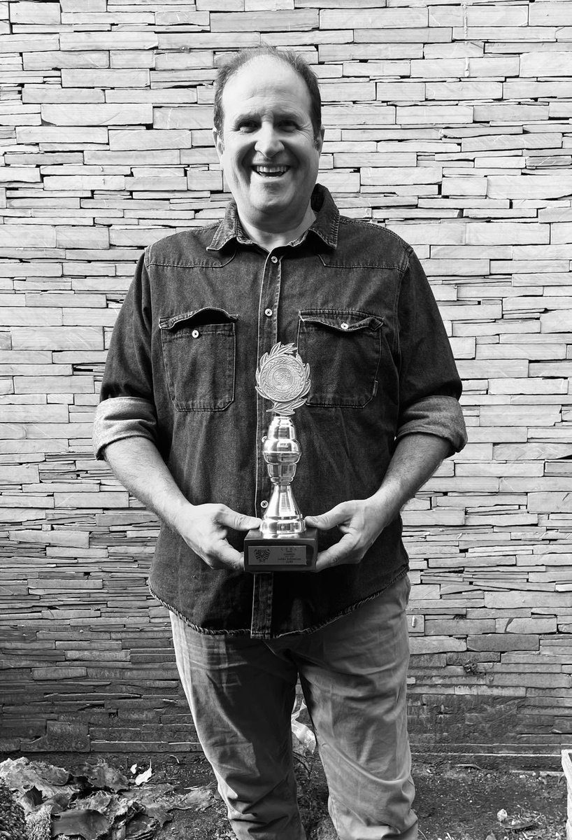 Julian Schweizer tweet media