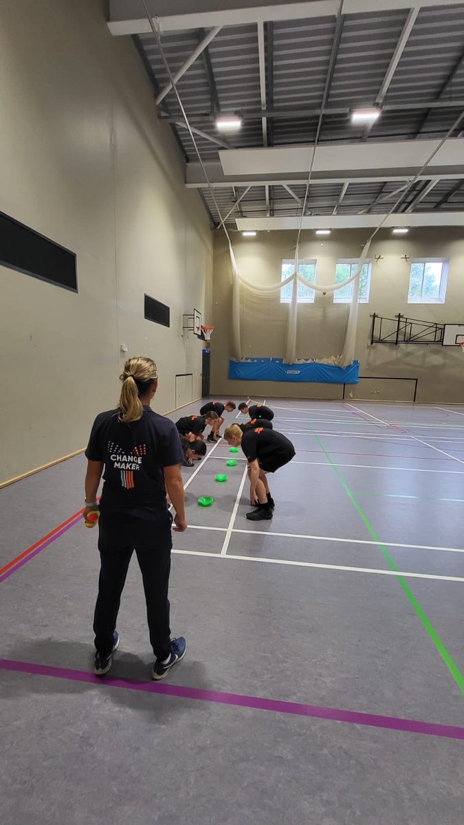 danny_burton12's tweet photo. Today, we welcomed back @jade_windley to @ThetfordAcaduk to work with some new sports leadersโฆ who have planned a tennis event for some year 7s later this weekโฆ @YouthSportTrust @InspirationEast #Beyondthebaseline https://t.co/16kqVhVLpO