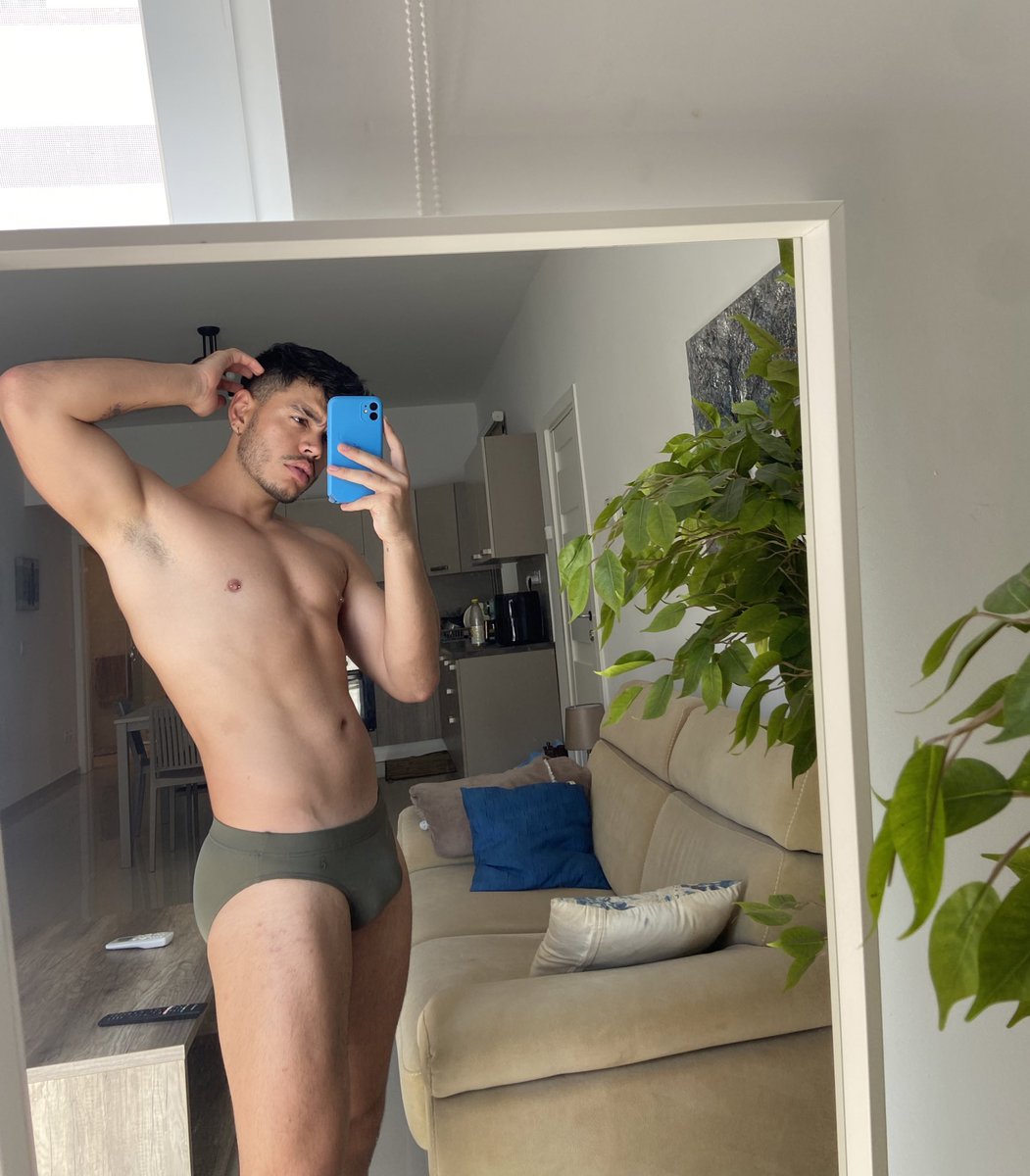 YovanEsteban's tweet photo. 1 o 2 ?  ❤️ https://t.co/VE3hIwoniq