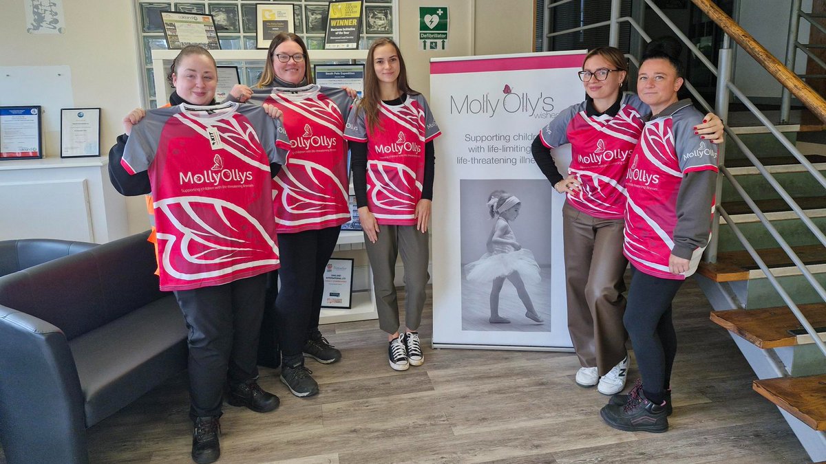 Alton Towers Half Marathon 2024: 5 #Corby colleagues will be taking part raising money 4 <a href="/MollyOllys/">Molly Ollys</a> To donate/support plse visit: justgiving.com/page/girls-fro…
#thankyou #thankyouforyoursupport #Charity #community #childrenscharity #teamwork #supplychain #Logistics