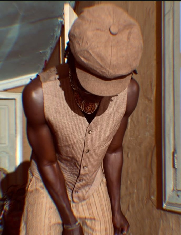 New Music Alert 🎶 🔥

<a href="/YawDarlingMusic/">Yaw Darling</a> - INVESTMENT Ft. <a href="/bisa_kdei/">BISA KDEI</a>
Drops on Friday, 27/09/2024. Anticipate Greatness. 

PreSave!
onerpm.link/yawdarlinginve…

#YawDarlingInvestment
#YawDarlingHighLife 
#GenZHighLife 
#HomeOfMusic
#PlayTheMusic 
#MusicIsBusiness 
#MediaConnectGh✊🏿