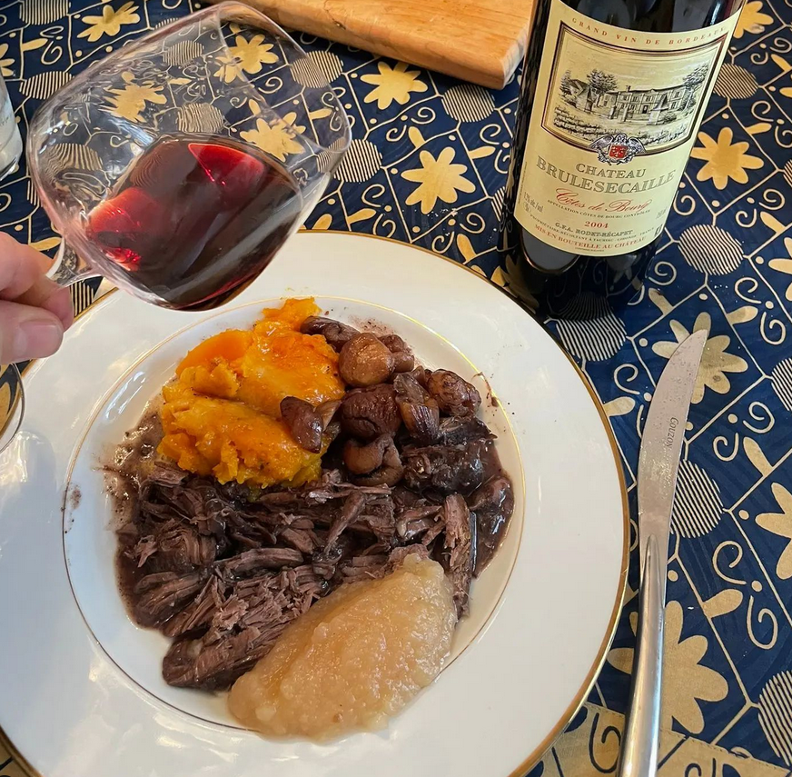 BruleSecaille's tweet photo. 2004 avant 2024! 

Photo V.R.

Château BruleSécaille 2004
GRAND VIN DE BORDEAUX
AOC Côtes de Bourg

#chateaubrulesecaille #cotesdebourg #bordeaux  #frenchwine #vinsdebordeaux #bordeauxwein #bordeauxwine #ilovebordeaux #brulesecaille #côtesdebourg #france https://t.co/Joxxh7IZZf