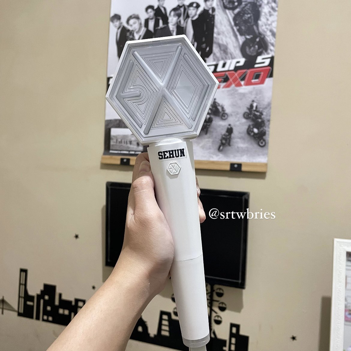 srtwbries's tweet photo. WTS Preloved Official EXO Lightstick V3

💰480.000 (inc packaging)

Kelengkapan produk sesuai foto
🔍 Good condi, connect app smtown
❤️ Free baterai + deco ls
𐙚 Dipakai konser sekali
🏡Bandung, bisa🍊

DM for any question

t. want to sale fanlight LS eribong version ver 3 ina https://t.co/BfhaDUlyNE