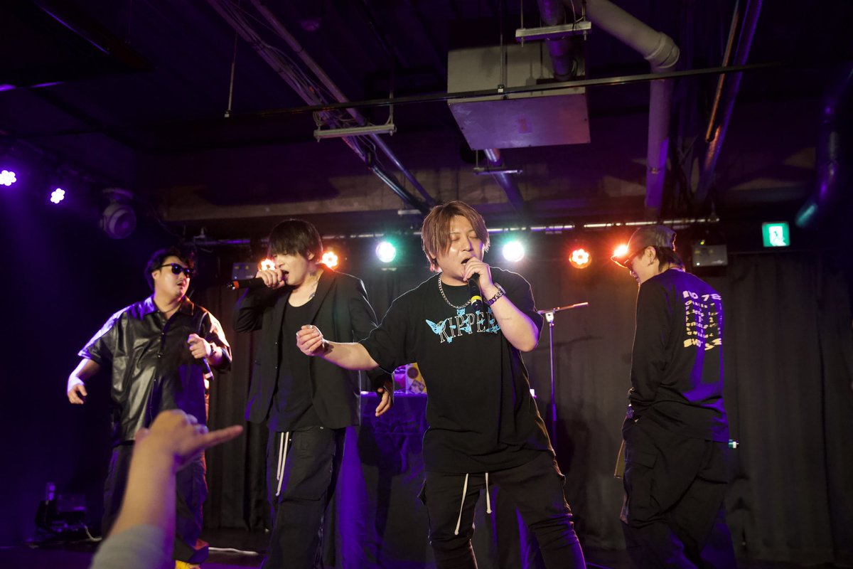 IN_FINITY_info's tweet photo. Thanks for ELECTRICSIDE！

IN-FINITY 1st SHOWCASE
"ELECTRICSIDE NEWAGE"

-FIN- https://t.co/FMEBBLwxTS