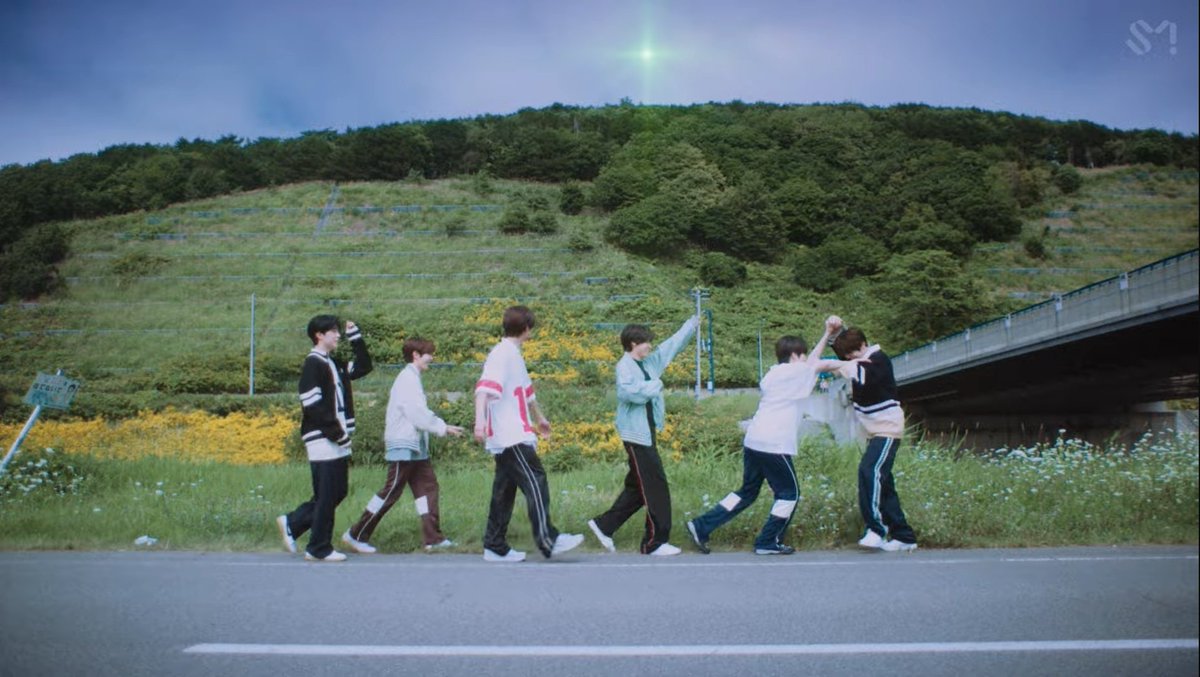 Natchanct007's tweet photo. NCT WISH 엔시티 위시 'Steady' MV 
撮影場所見つけちゃったかも！！
早く聖地巡礼したい💚

📍留萌(るもい)川沿いの道
　ルルモッペ大橋の下

〒077-0005
北海道留萌市船場町１丁目
https://t.co/eaD3AtLhjx
#NCTWISH #엔시티위시 #Steady
#NCTWISH_Steady https://t.co/qclI7FGNV3