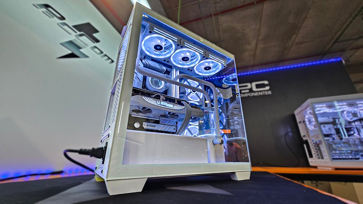 PcComponentes tweet media
