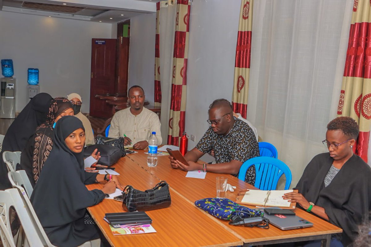 RARE_Programme's tweet photo. Day 2 of the #YouthClimateFinance and NDC 3.0 Engagement Workshop: Key takeaways include the need for youth engagement in climate adaptation, mitigation, finance, and innovation. 

Building skills to develop bankable projects and drive NDC priorities! #NDCYouthKE https://t.co/tWXswkpZ7m