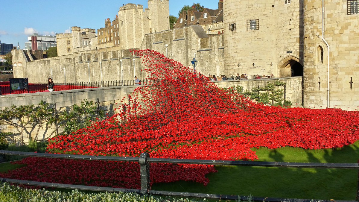 10 years ago.  Unforgettable. 

#History #WW1