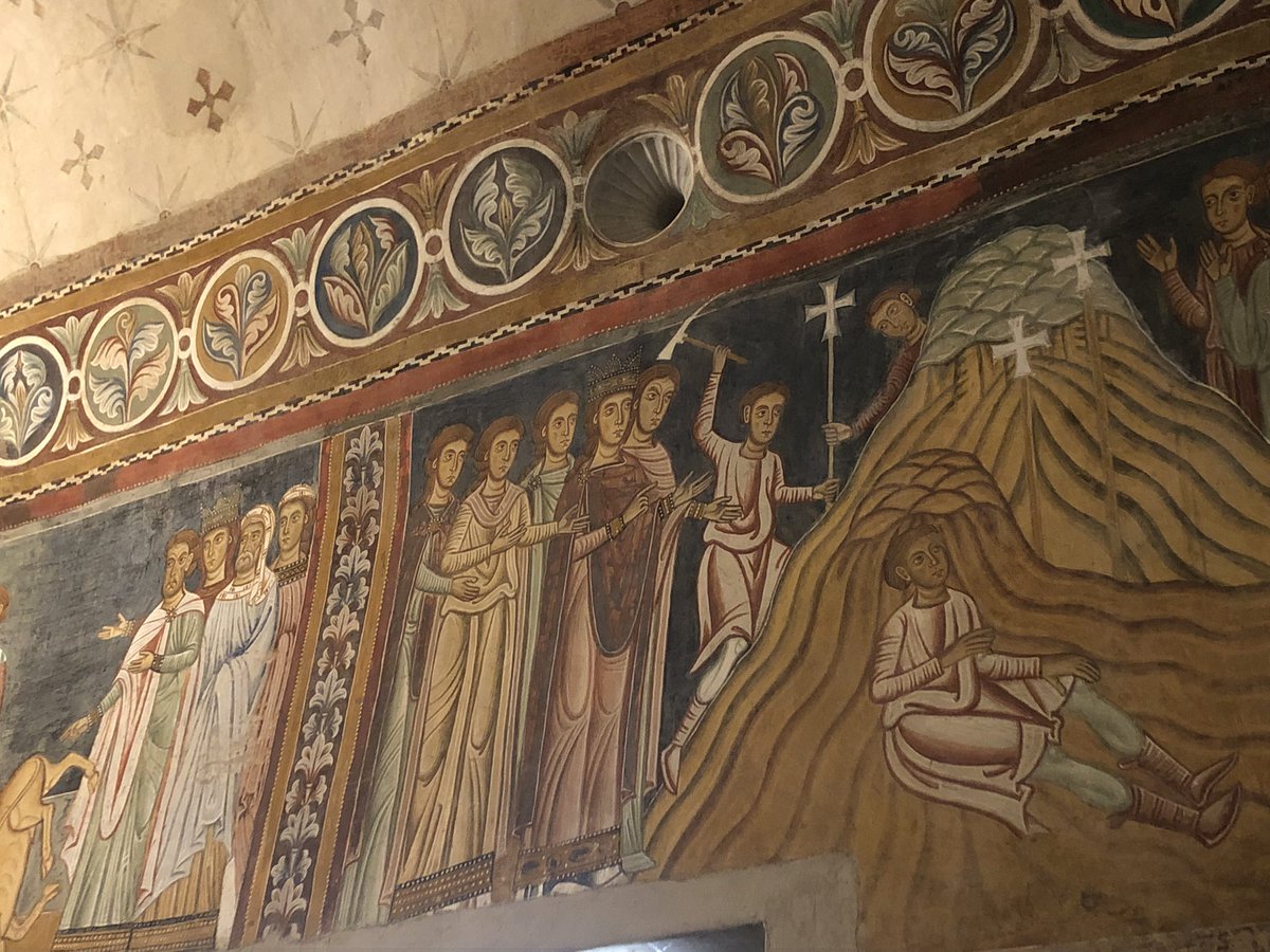 And here is Helena patron of Jews at the oratorio of S. Silvestro at Ss. Quattro Coronati in Rome. This is from 1246, so about 60 years after Tivoli. This fresco cycle also includes the finding of the True Cross which that in Tivoli doesn’t. Helena looks a lot less Byzantine.