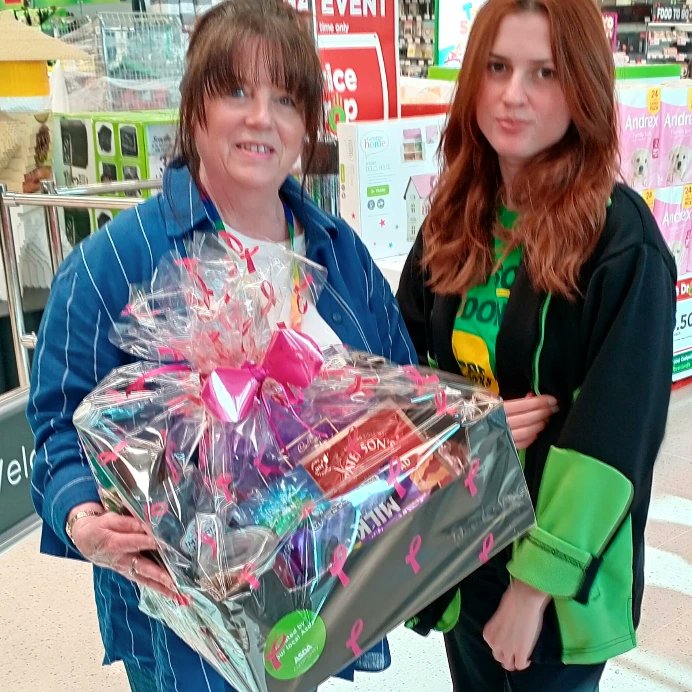 LendHandHorwich's tweet photo. Please don't miss our @macmillancancer Coffee Morning this Wed 25th Sept... Please support this amazing event 💚 Thank You 💚Don't forget if you or someone you know needs help please get in touch we're always here 💚
#Horwich #Blackrod #Westhoughton #ItstheLittleThings https://t.co/5Ede2FSMrK