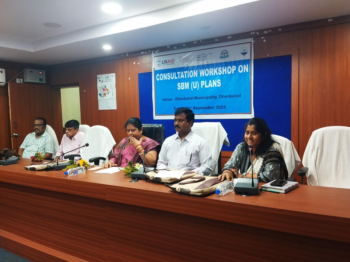 wash_institute's tweet photo. During today’s consultative workshop, @wash_institute launched the Toilet 2.0 Status Report, highlighting #CommunityToilets (CTs) & #PublicToilets (PTs) across #Dhenkanal, Odisha. A big step toward #accessibility, #sustainability, and #inclusivity! 🌍
👉 Read more: https://t.co/W6I63buAVA
#SHS2024 #SwabhavSwachhata #SwachhataHiSeva2024
@gatesfoundation @USAID @NFSSM_Alliance @RoopaMishra77 @usaid_india @SwachhBharatGov @SwachhBharat @MoHUA_India @MoJSDDWS