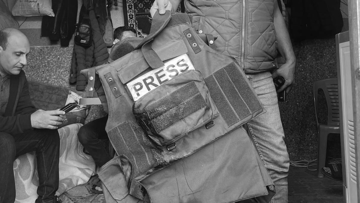 AfifeOzbas's tweet photo. İsrail'in Lübnan'a saldırılarında bir gazeteci öldü
Lübnan'dan yayın yapan ve Hizbullah'a yakınlığıyla bilinen haber kanalı El-Meyadin muhabiri Hadi Es-Seyyid'in İsrail saldırılarında hayatını kaybettiği bildirildi.
#İyiOlmuş! https://t.co/SEE9jHsd18