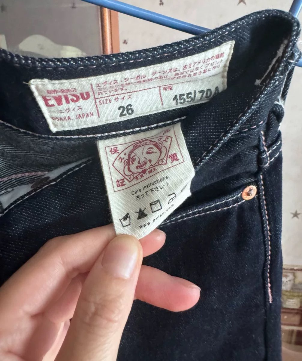 uroxo_'s tweet photo. 16€ cette masterclass qui arrive chez moi…

Revente environ 100€ ‼️

C’est trop facile avec cette technique (c’est authentique) 

Tout ceux qui veulent faire du cash à côté de vos business etc venez dm👍🏻 https://t.co/kAqNR1lfXE