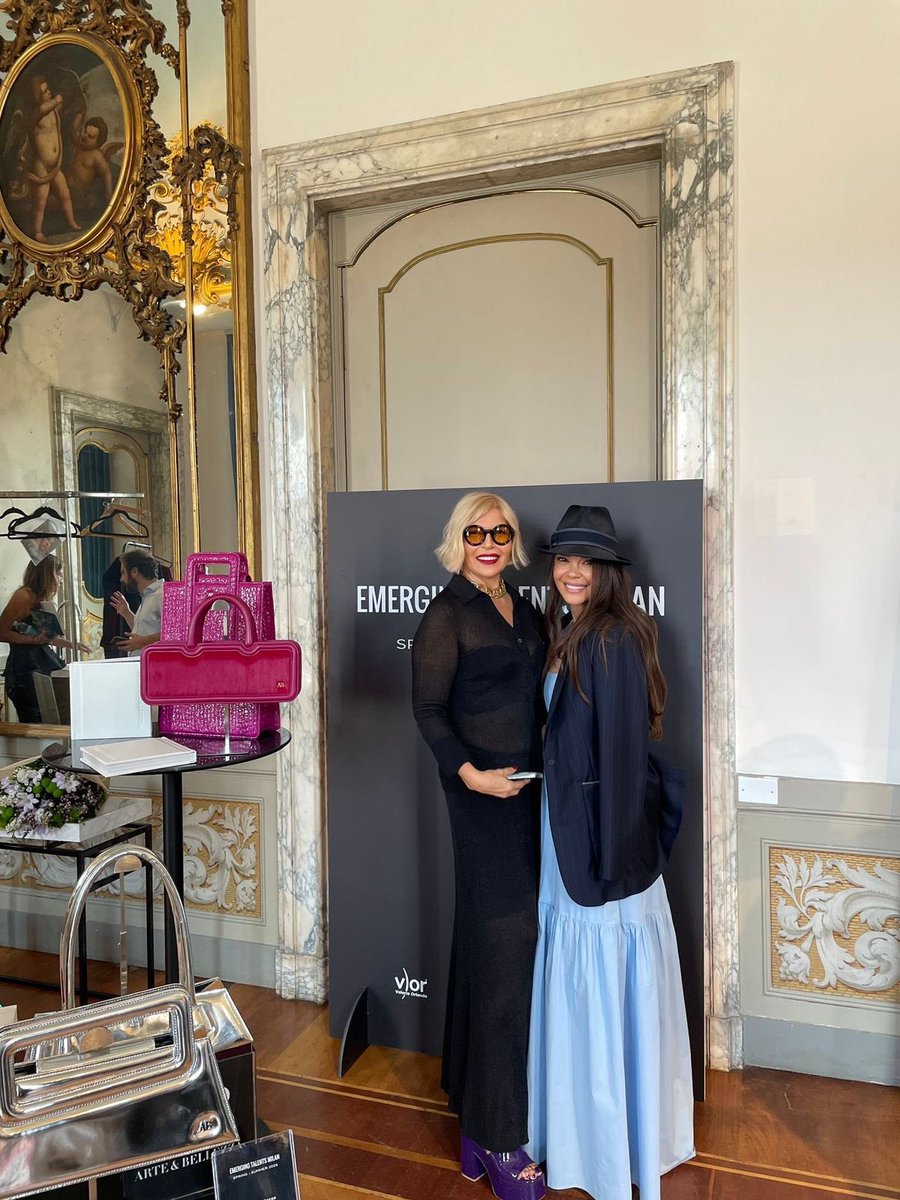 SRBinMilano's tweet photo. Un’altra fantastica #MilanoFashionWeek è alle nostre spalle, congratulazioni a tutti i partecipanti e in particolare ai designer della Serbia per il grande successo.
@M_fashionweek
#igortodorovic
#draganamircetic https://t.co/LdxTVlTF8W
