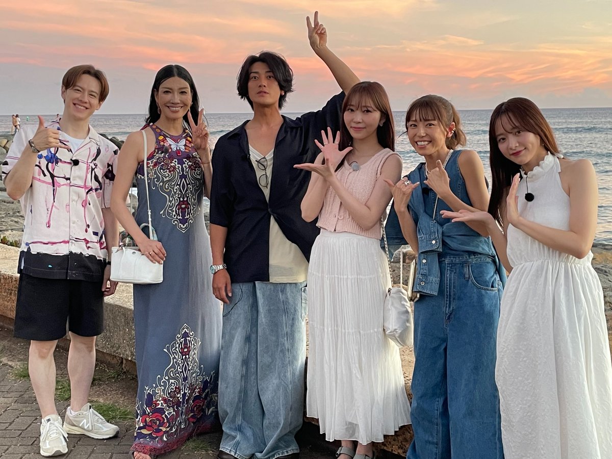 mezamashimedia's tweet photo. 🌈『#トークィーンズSP』

トークィーンズinハワイ🏖️

長年オファーし続けてきた念願のゲスト2人
#赤西仁 さん #ウエンツ瑛士 さんが登場✨

赤西さんのアメリカ生活、色気の秘密💫、
女性観を深掘りします💗

10月10日（木）22時～📺

▶https://t.co/3ODPPCnedo

@_talkqueens #指原莉乃 #森香澄 https://t.co/1XPfZ0Dqfm