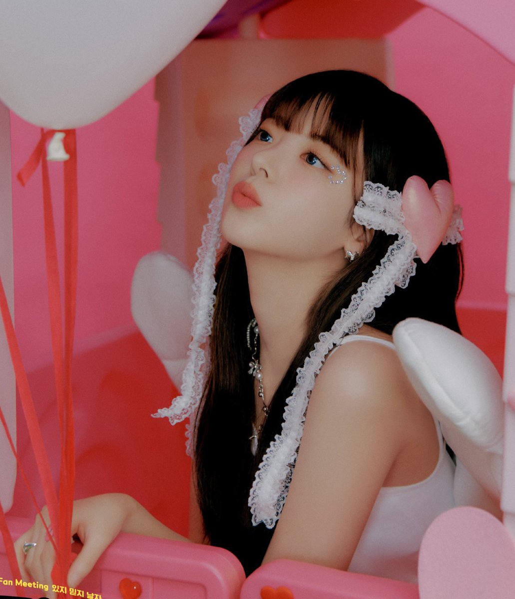 chojisul's tweet photo. Angelic beauty https://t.co/ZzS8yAGynA