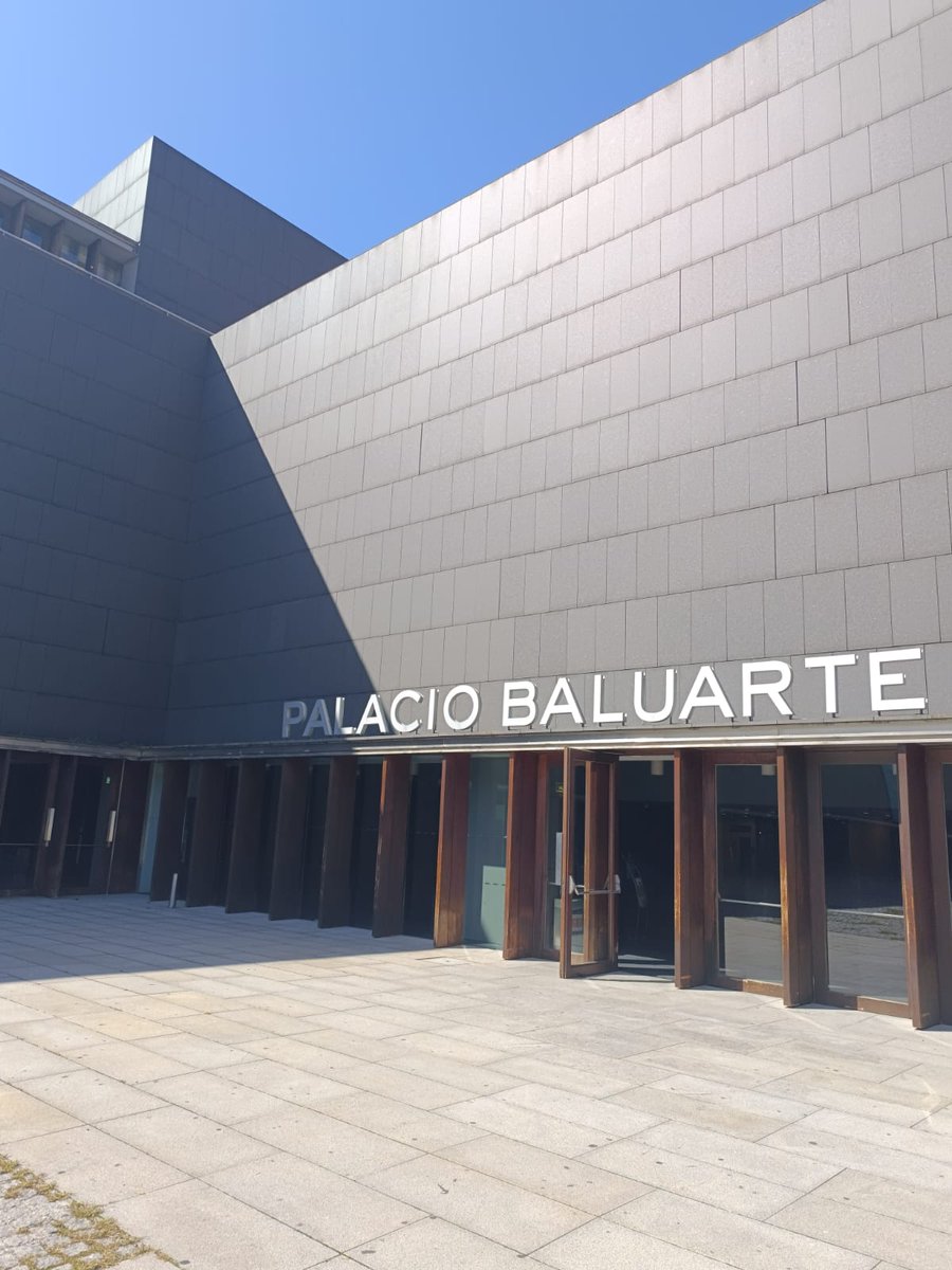 ArchivosEst's tweet photo. #Hoy estamos en @baluarte (📍#Pamplona), donde se va a celebrar el 𝐈 𝐂𝐨𝐧𝐠𝐫𝐞𝐬𝐨 𝐍𝐚𝐜𝐢𝐨𝐧𝐚𝐥 𝐝𝐞 𝐀𝐫𝐜𝐡𝐢𝐯𝐨𝐬 (23, 24 y 25 de octubre).

Inscríbete hasta el viernes para no perderte esta cita importante para el mundo de la archivística👇
https://t.co/BkA8NANiaw https://t.co/hBLZioHFVR