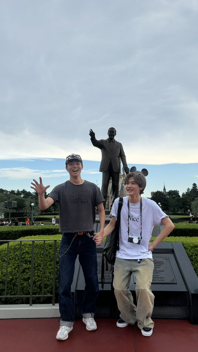Rintaro_watwing's tweet photo. 夢の国でした、、、、。
ありがとう @noamusic_japan https://t.co/nnaYSnJgnE