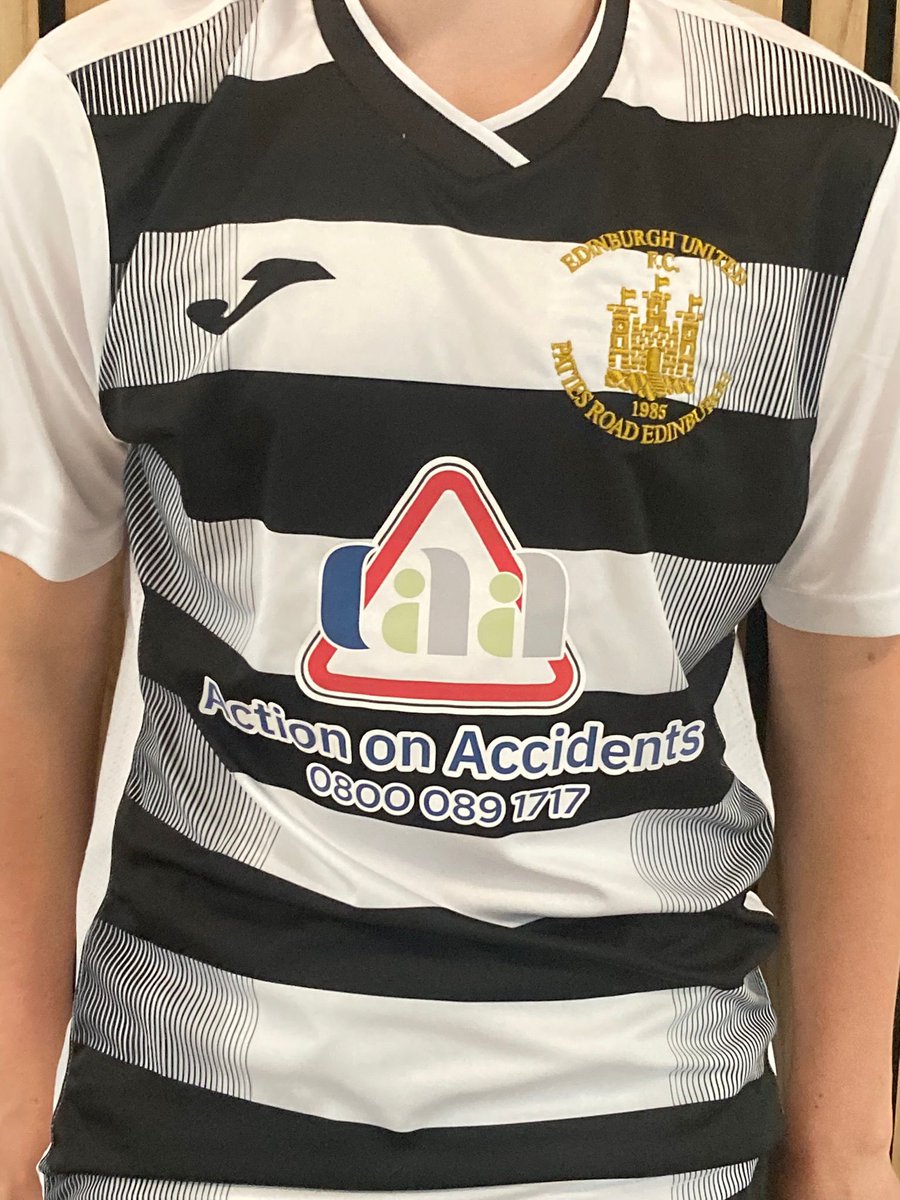 Edinburgh United 2011s (@edinutd2011s) on Twitter photo Thanks again to our sponsors <a href="/caamesoscot/">Action on Asbestos</a> and <a href="/TalkToThompsons/">Thompsons Solicitors Scotland</a>
Squad photo to follow and the kit looking 👌
Div 1s home to Hutchison Vale this weekend and Div 2s away to Dalkeith Thistle
⚪⚫ Thanks again to our sponsors <a href="/caamesoscot/">Action on Asbestos</a> and <a href="/TalkToThompsons/">Thompsons Solicitors Scotland</a>
Squad photo to follow and the kit looking 👌
Div 1s home to Hutchison Vale this weekend and Div 2s away to Dalkeith Thistle
⚪⚫