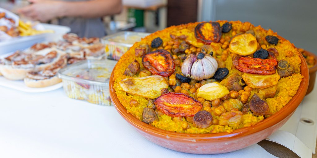 c_valenciana's tweet photo. ¡Vuelve "Menja't Sollana" del 27 al 29 de septiembre!
😋Festival Gastromusical
🚂Tren turístico
🥘Tapas y paella valenciana
🎵El mejor jazz
¿Te lo vas a perder? Aquí tienes más info 👉 https://t.co/LciSpFvpVu @ajuntsollana #MenjatSollana #LExquisitMediterrani #ActitudMediterránea https://t.co/BA61QZAOvR