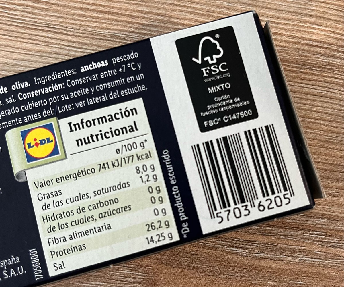 ¡Este sello certifica la destrucción de la selva y las vidas
de los mashco piro #NoContactados!♻️❌
<a href="/FSC_IC/">Forest Stewardship Council</a> : CANCELA definitivamente la certificación de la maderera Canales Tahuamanu.
¡El exterminio de un pueblo no tiene nada de sostenible!
#FSCForestWeek. Vía <a href="/survivalesp/">Survival International - en español</a>