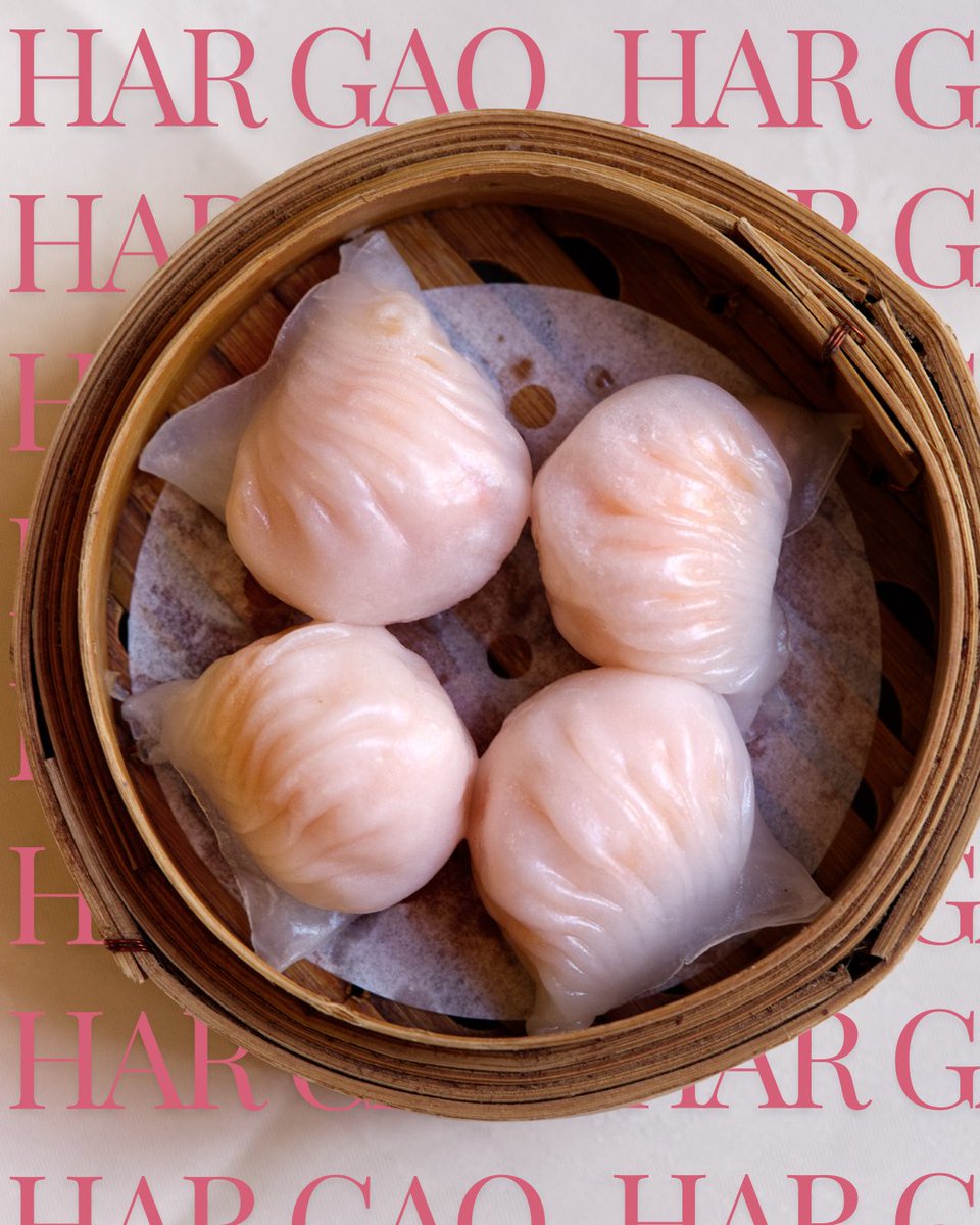 ChinatownLondon's tweet photo. Har Gao (่พ้ฅบ) are also known as crystal shrimp dumplings because they typically have a prawn filling and a translucent skin wrapping. ๐ค
#dimsum #dumplings #chinatownlondon #hargao #dumplingsinlondon #shrimpdumpling #prawndumpling https://t.co/BNffE48tL9