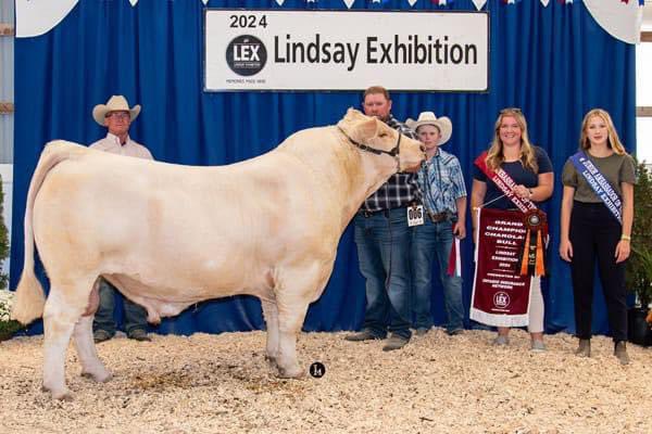 Grand Champion Bull was WJS Ring Master 34L, sired by Legacys Grandmaster 63G exibited by Rollin’ Acres Charolais, Mulmar.