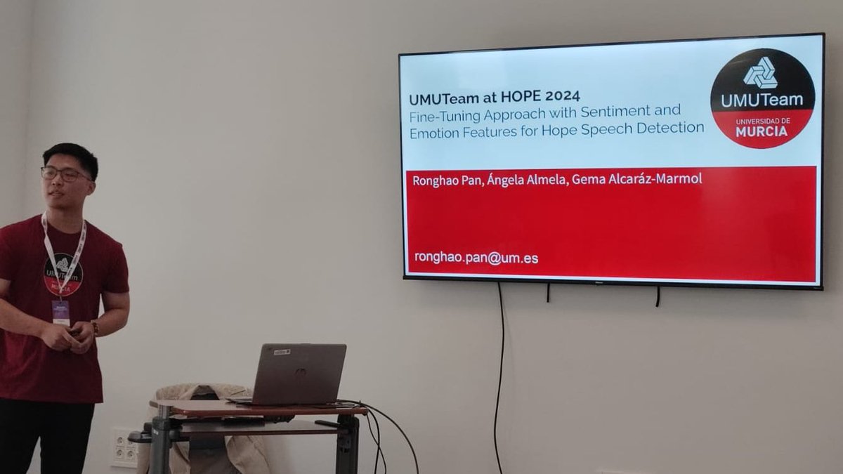 Ronghao <a href="/RonghaoPan/">Ronghao Pan</a> presents our work at HOPE 2024 #iberlef2024 <a href="/iberlef/">IberLEF - Iberian Languages Evaluation Forum</a> <a href="/sepln/">SEPLN</a> @sepln2024. Paper available at ceur-ws.org/Vol-3756/HOPE2…